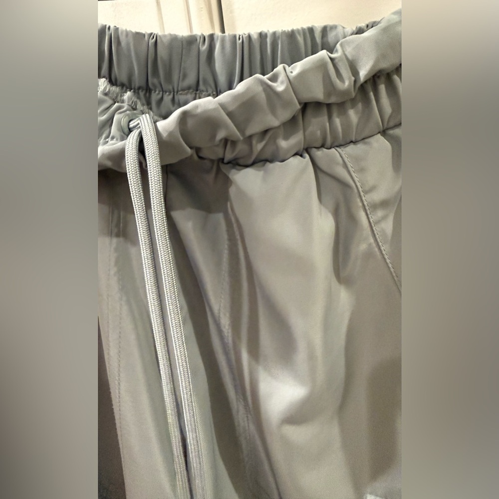 ALO YOGA International Wide Leg City Pant In Cosmic Grey - Size XS